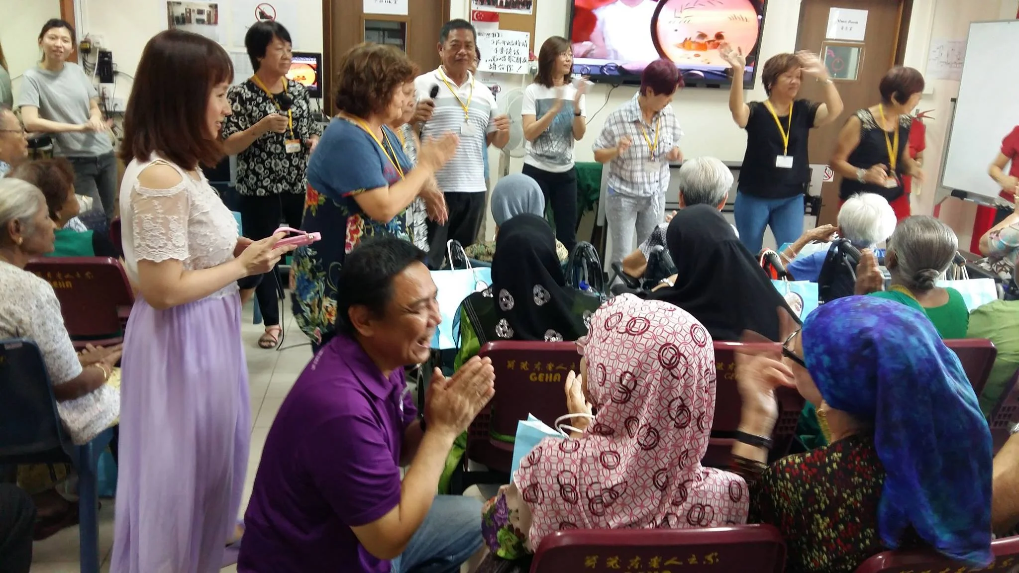 Golden Delight Mooncake Distribution (Geylang East Home)
