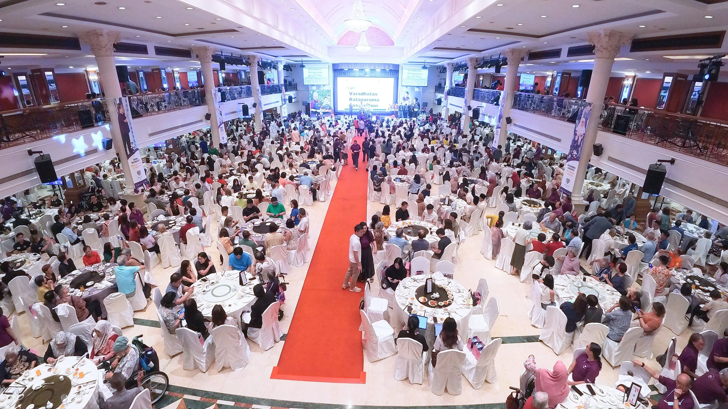 1d. Full capacity at Ballroom.jpeg