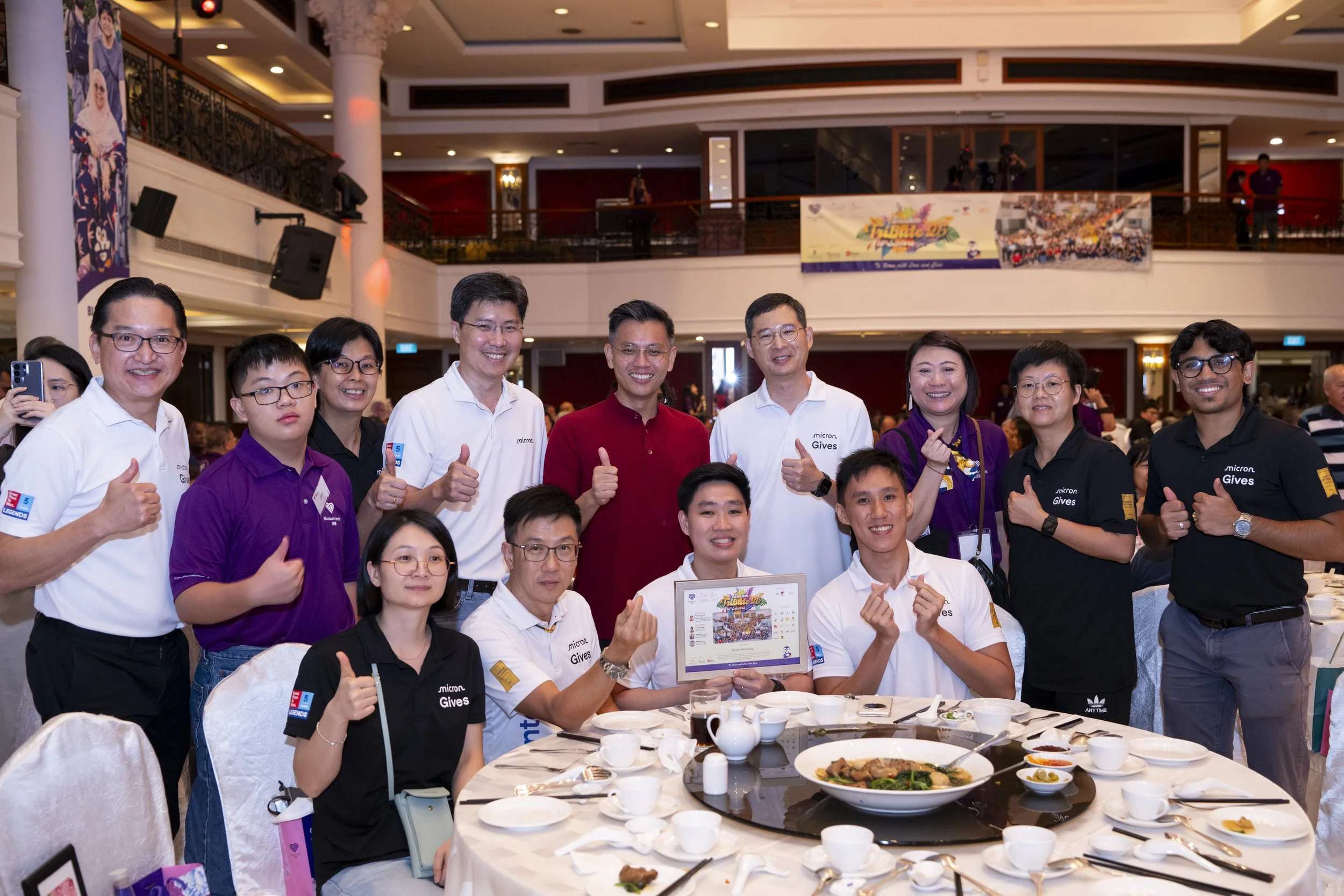 3. Mr Ng Shi Xuan & Micron team.jpg