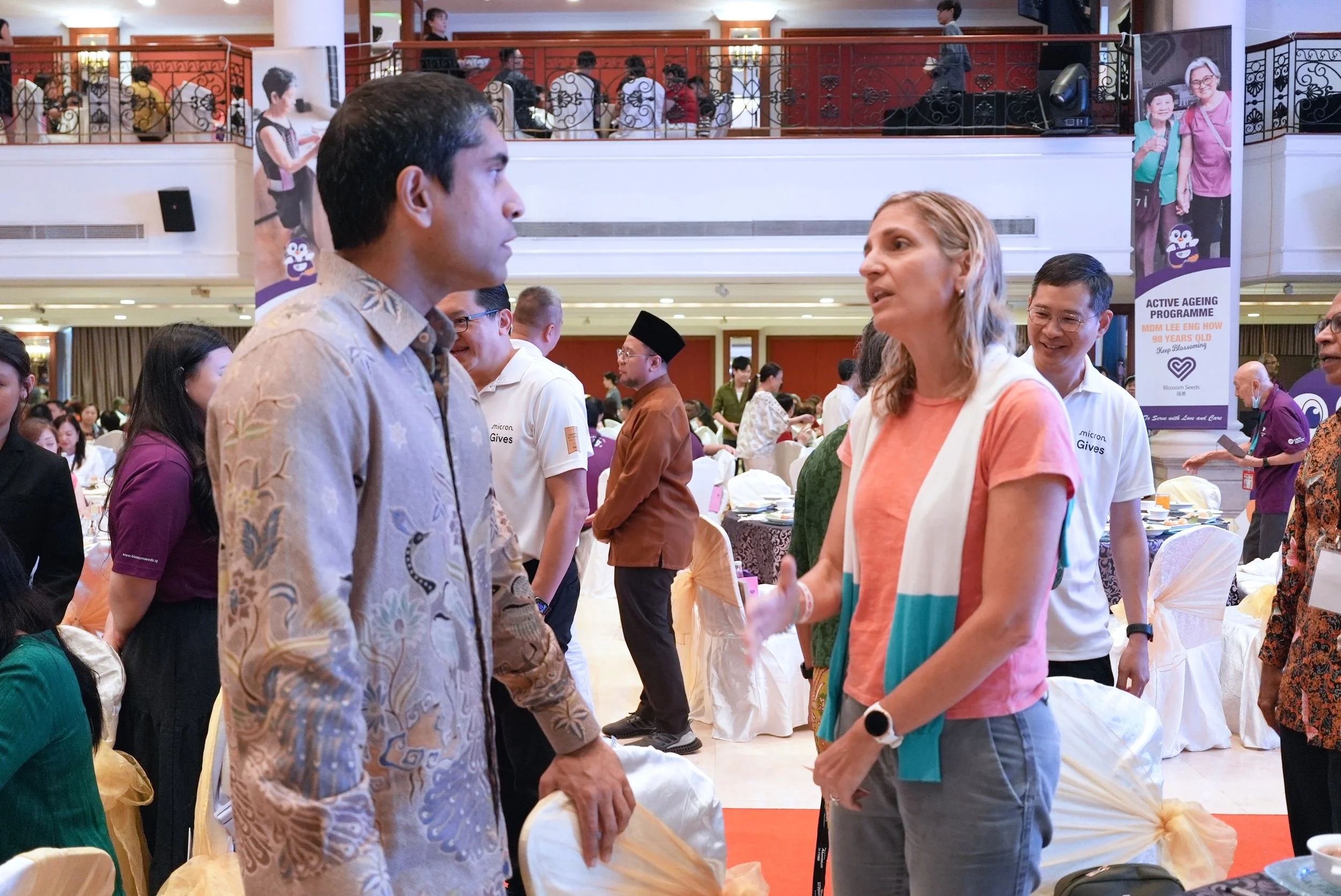 5. Mr Vikram & Amcham Ms Elisa.jpeg