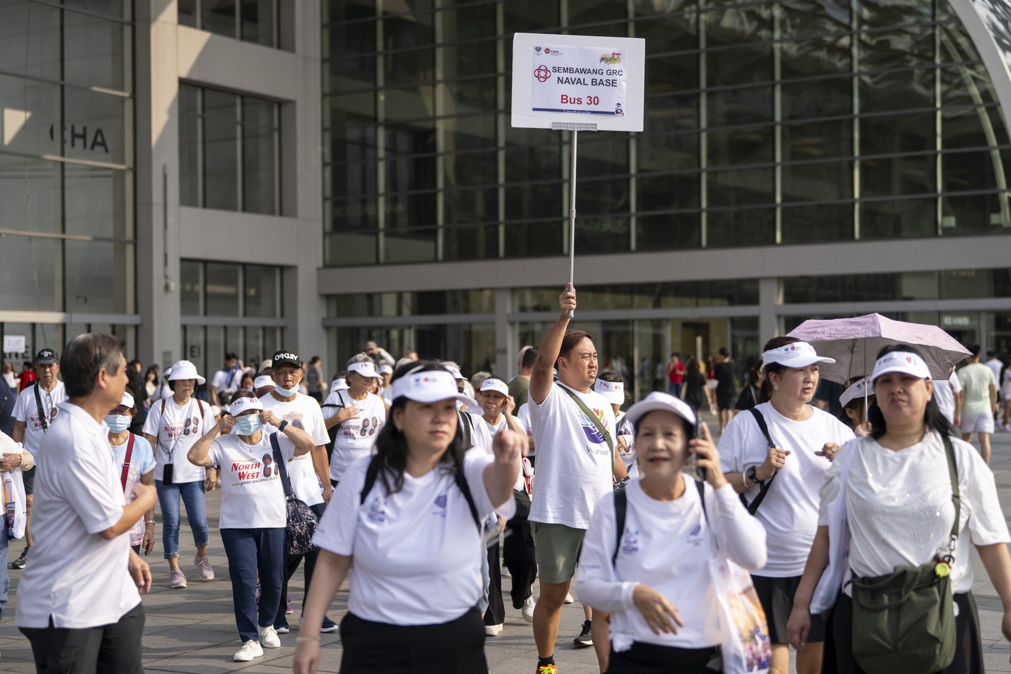 group bearer_mike1.jpg