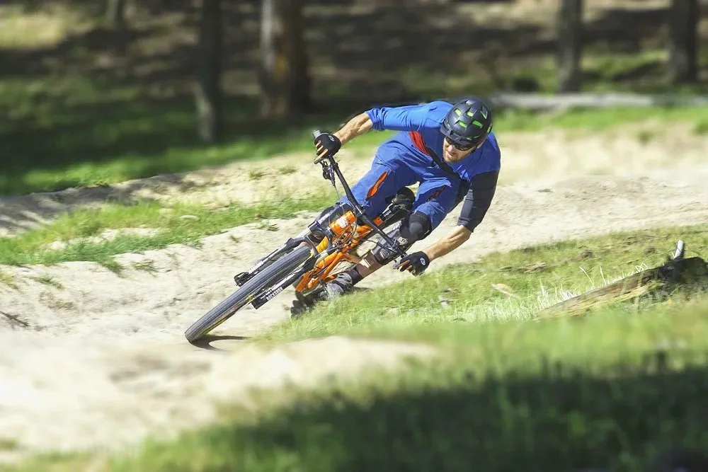 MTB-6915+copy.jpg