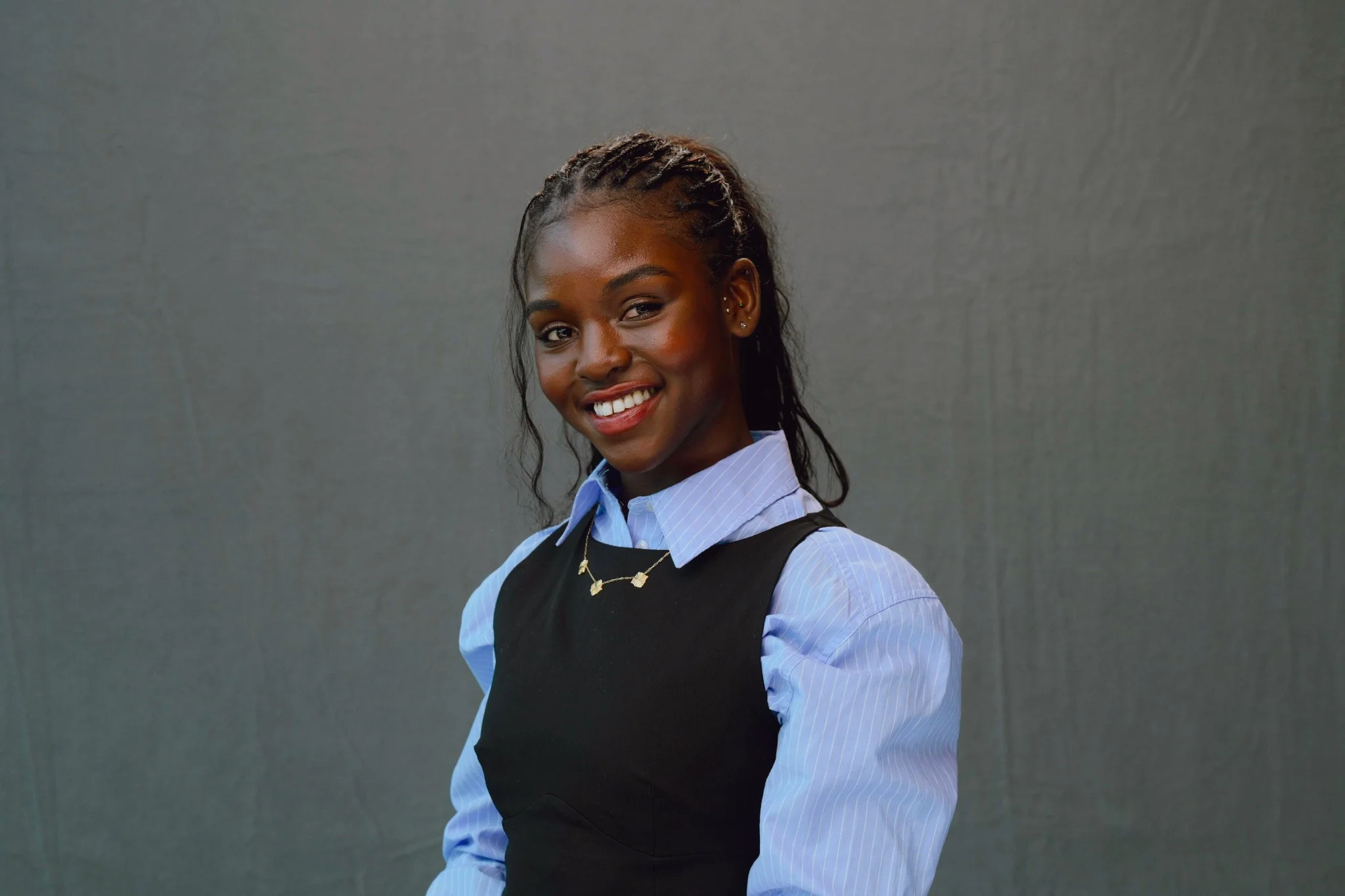 Samantha Azu headshot.jpeg