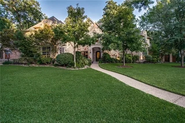 2813 Hidden Forest Drive.  McKinney