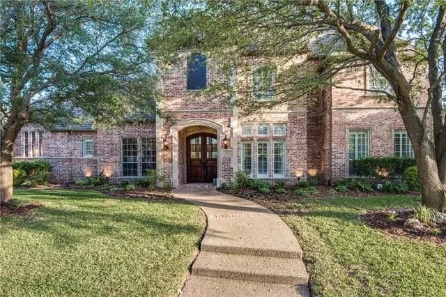 910 Glen Rose Dr.  Allen