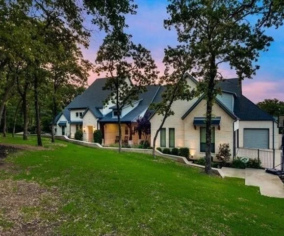 704 Silver Spur Ct.  Southlake