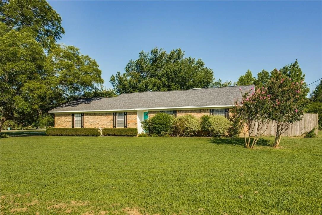 3331 Carriage Cir,  Sherman, TX