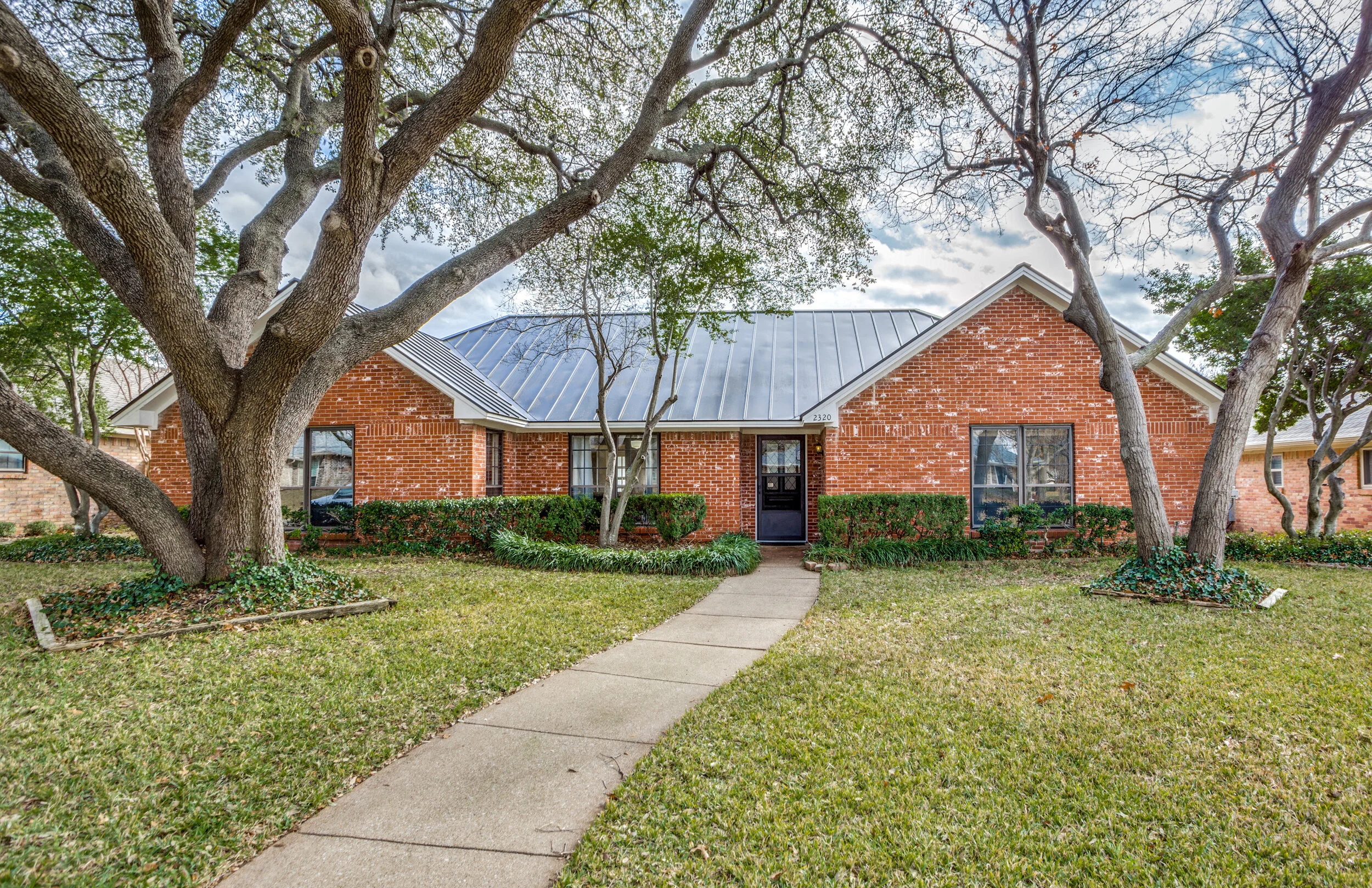 2320 Stone Creek, Plano, Tx