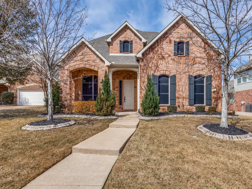 1205 Northglen Ct, Mansfield, Tx