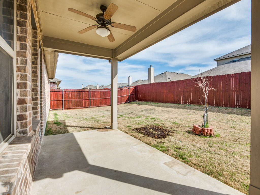 11800-kurth-dr-frisco-tx-75034-MLS-22.jpg