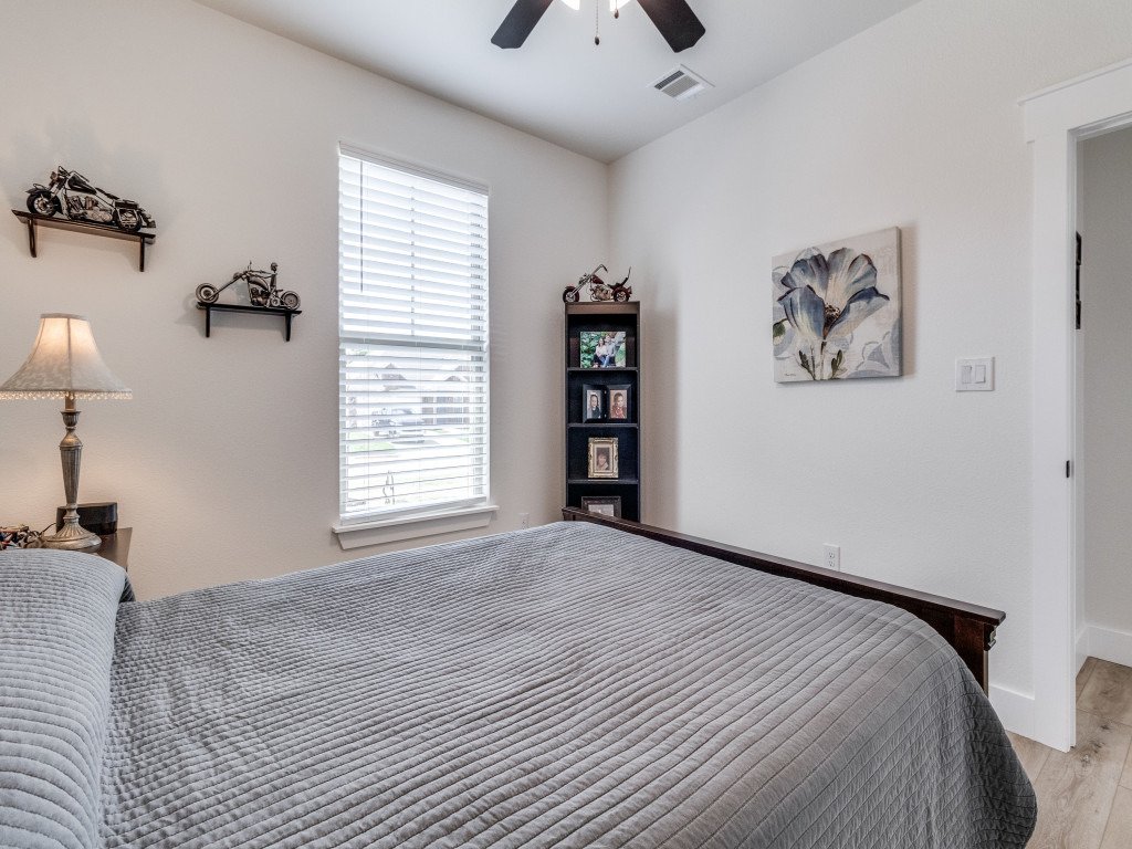 116-prairie-meadow-ln-pottsboro-tx-75076-MLS-18.jpg