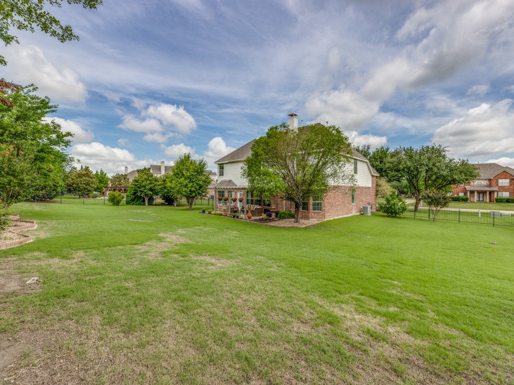 5902-wessex-ct-allen-tx-75002-MLS-35.jpg