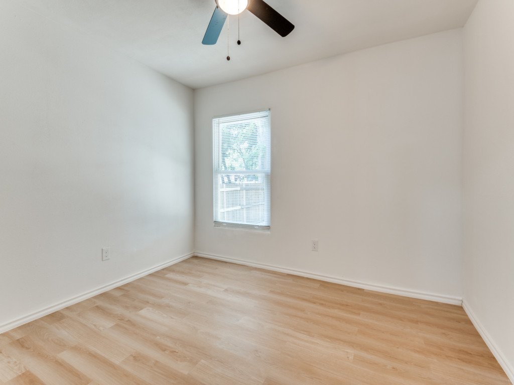 3518-grafton-ave-dallas-tx-75211-MLS-21.jpg