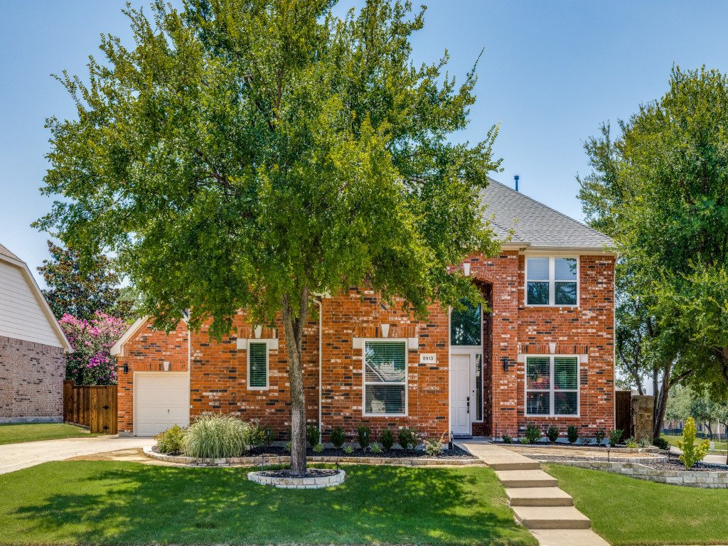 8913 Red Oaks Dr, McKinney Tx | Providing best realtor services in McKinney