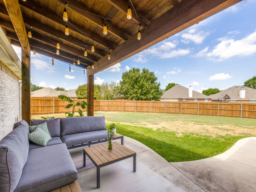 104-foxtail-red-oak-tx-75154-MLS-24.jpg