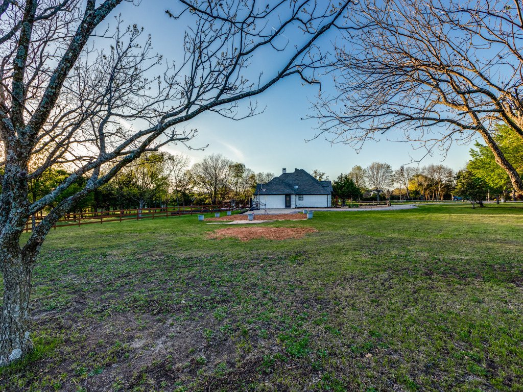 1180-red-oak-trl-fairview-tx-75069-MLS-35.jpg