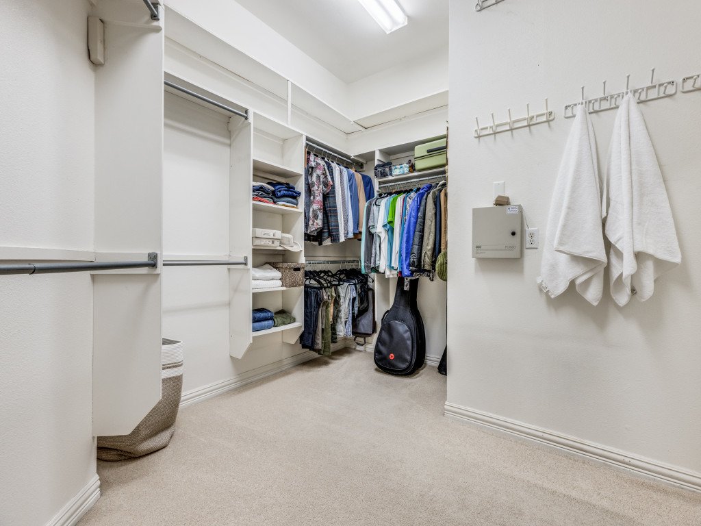 704-twin-creeks-dr-allen-tx-75013-2-MLS-23.jpg