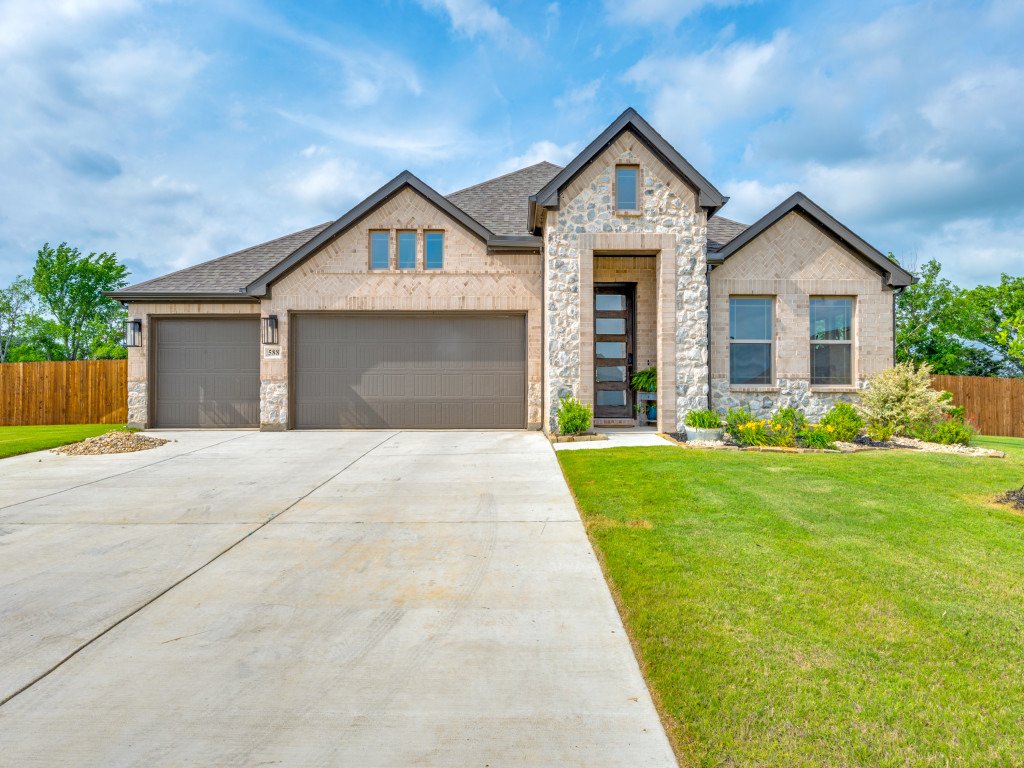 588-randys-way-pilot-point-tx-76258-MLS-2.jpg