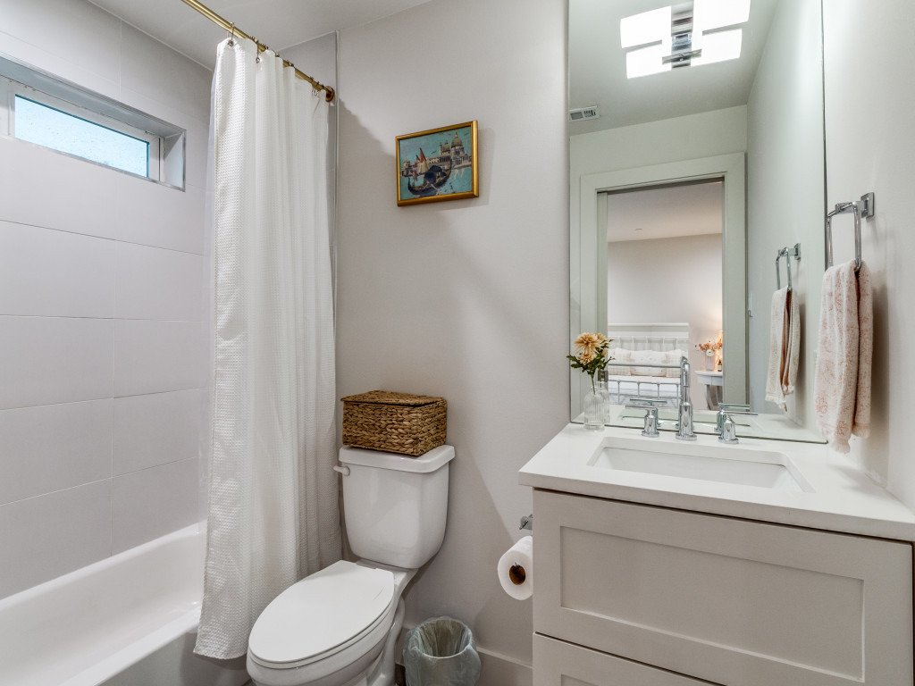 5719-lindell-ave-unit-b-dallas-tx-75206-MLS-14.jpg