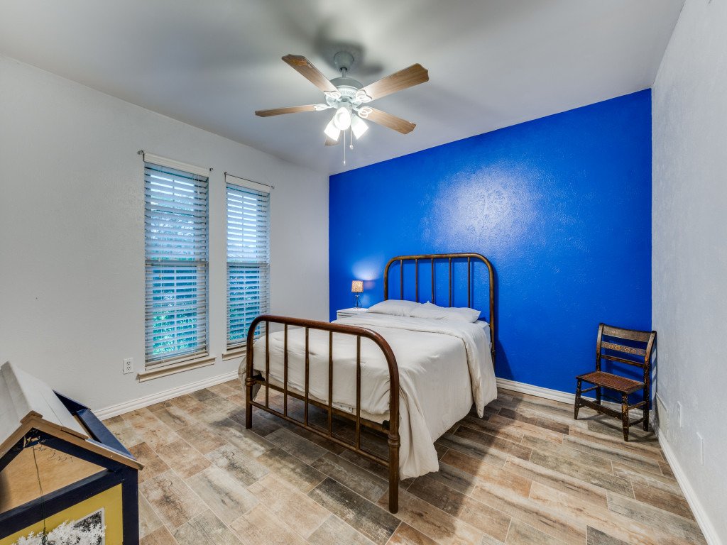 2715-peach-tree-dr-carrollton-tx-75006-MLS-22.jpg