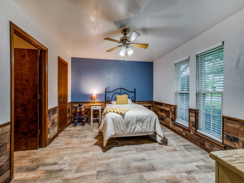 2715-peach-tree-dr-carrollton-tx-75006-MLS-29.jpg