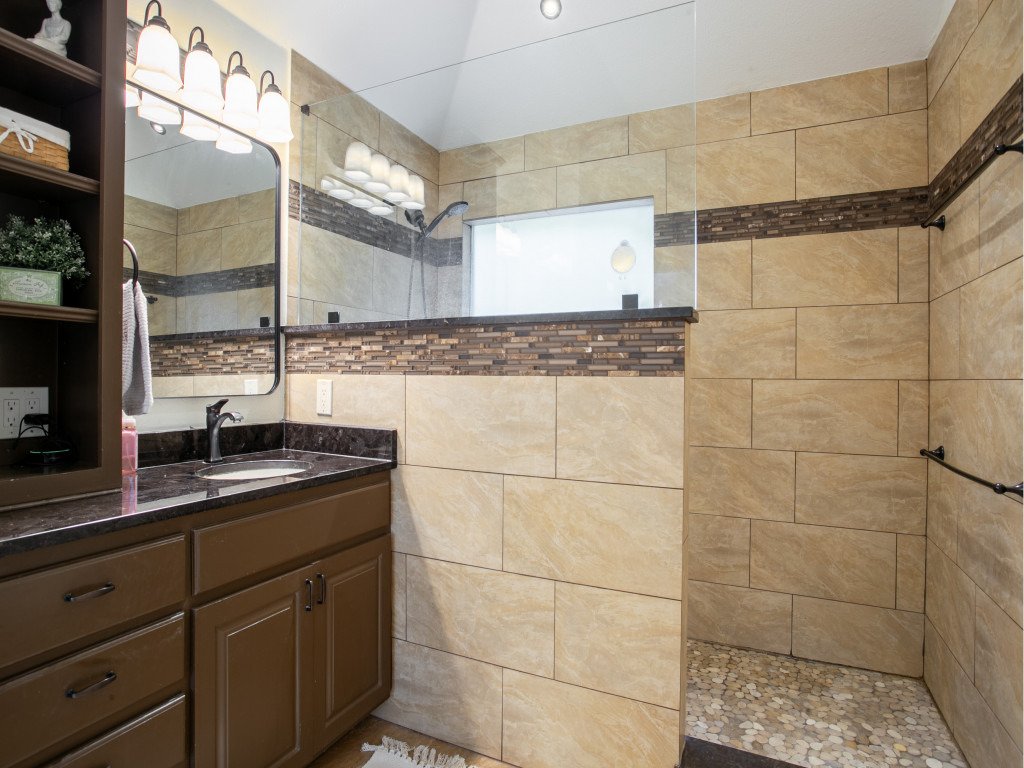 3513-bainbridge-ln-flower-mound-tx-75022-MLS-24.jpg