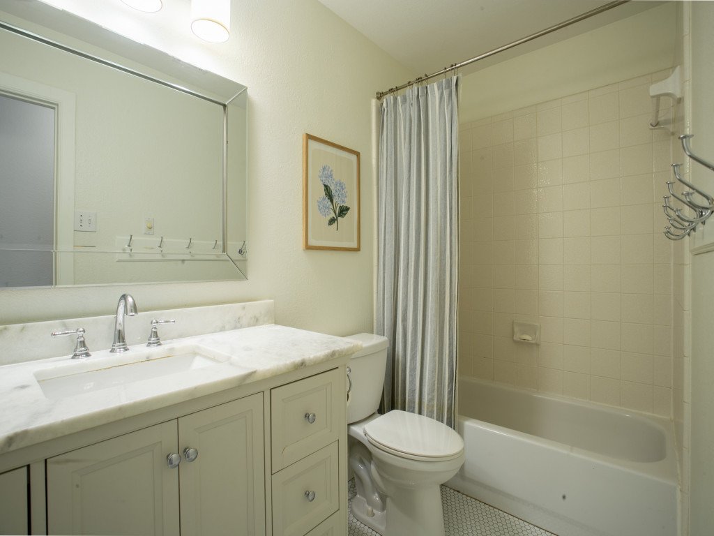 3513-bainbridge-ln-flower-mound-tx-75022-MLS-29.jpg