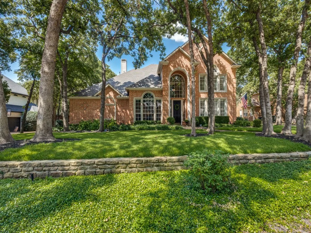 1310-kings-brook-ct-southlake-tx-76092-MLS-1.jpg