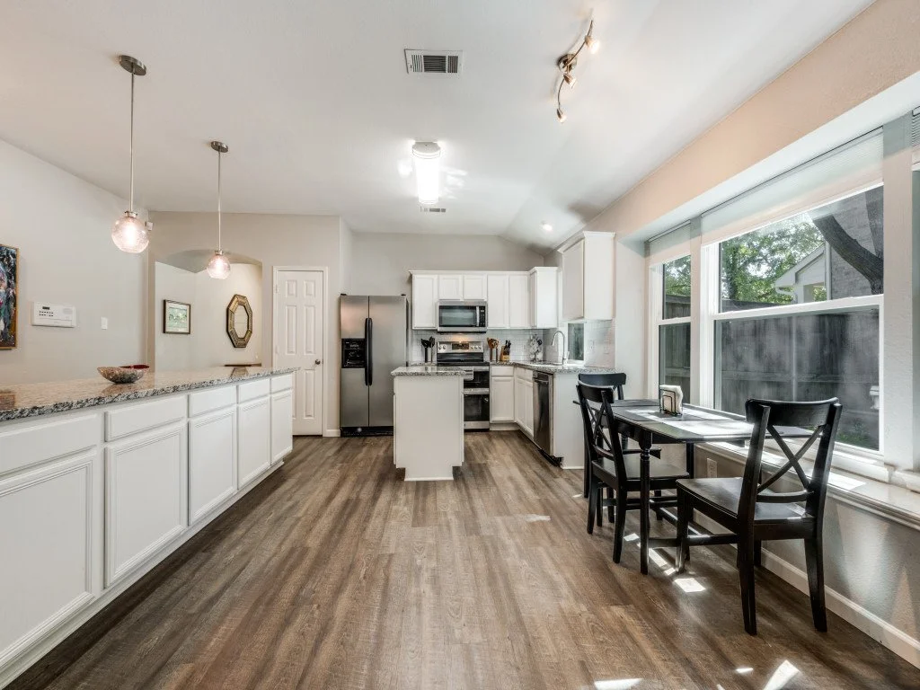 7620-waterside-pl-denton-tx-76210-2-MLS-8.jpg