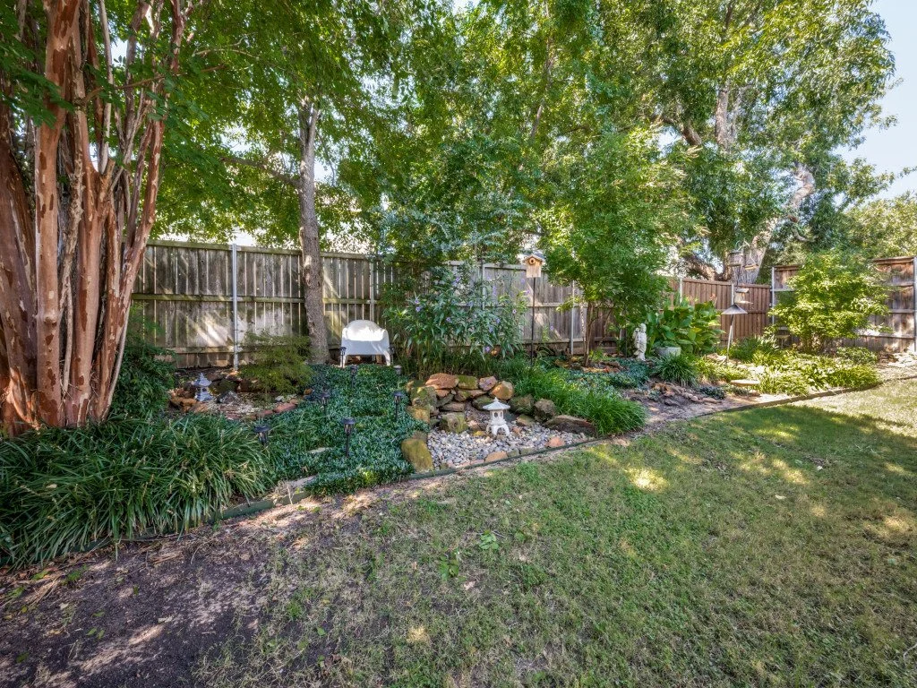 7620-waterside-pl-denton-tx-76210-2-MLS-16.jpg