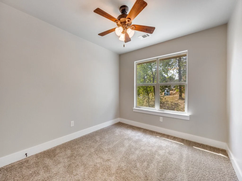 208-greenway-bnd-pottsboro-tx-75076-MLS-16.jpg