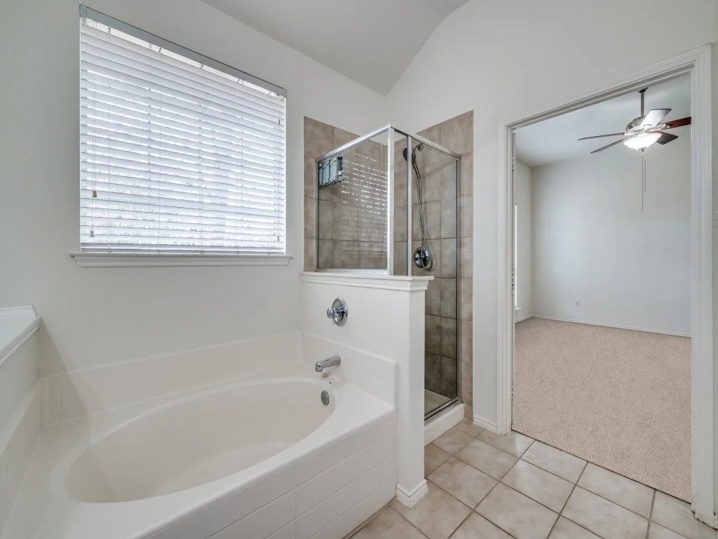 12110-gonzales-dr-frisco-tx-75035-MLS-15.jpg