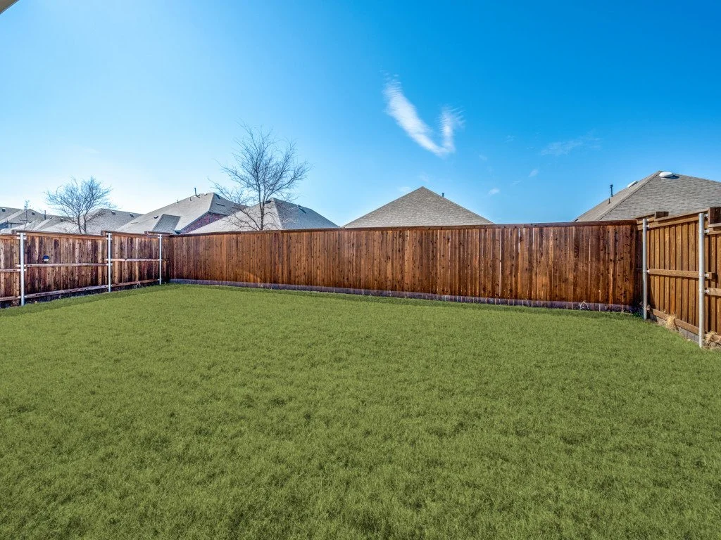 2809-borderland-ln-celina-tx-75009-MLS-35.jpg