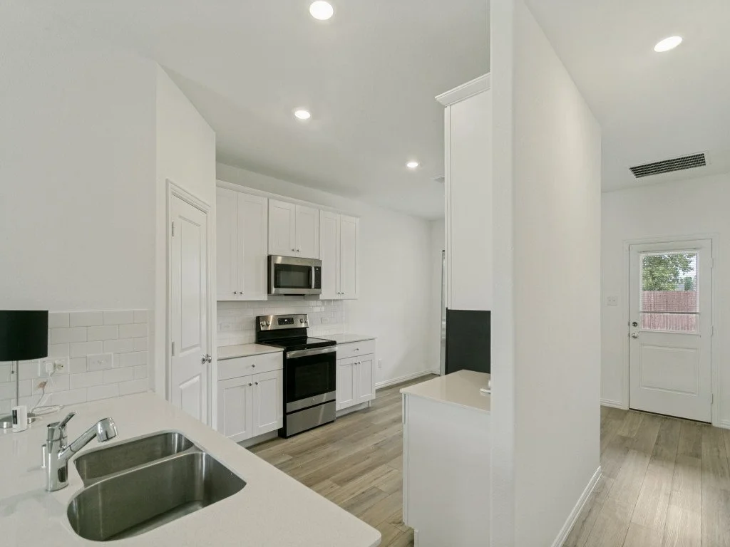 416-ardsley-ln-princeton-tx-75407-MLS-7.jpg