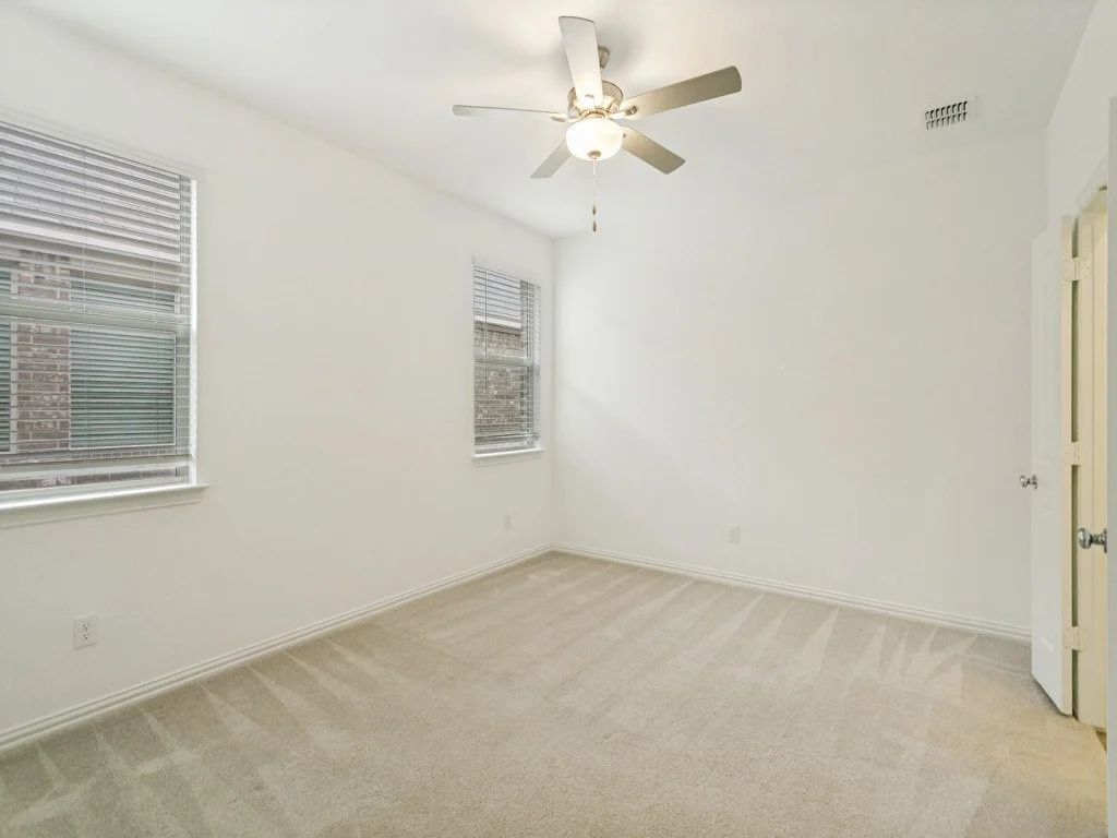 416-ardsley-ln-princeton-tx-75407-MLS-18.jpg