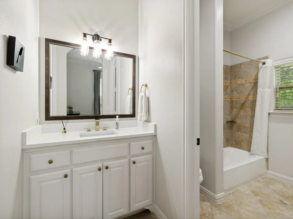 6501-blanch-cir-dallas-tx-75214-MLS-24.jpg