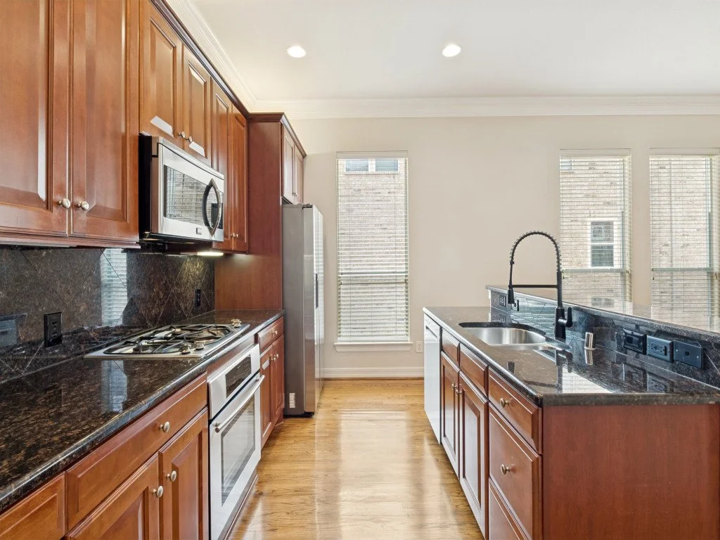 3709-wycliff-ave-dallas-tx-75219-MLS-10.jpg