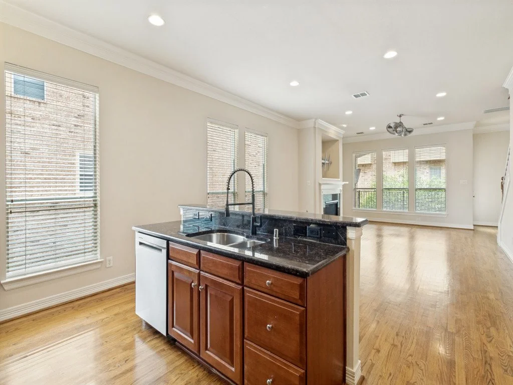 3709-wycliff-ave-dallas-tx-75219-MLS-11.jpg