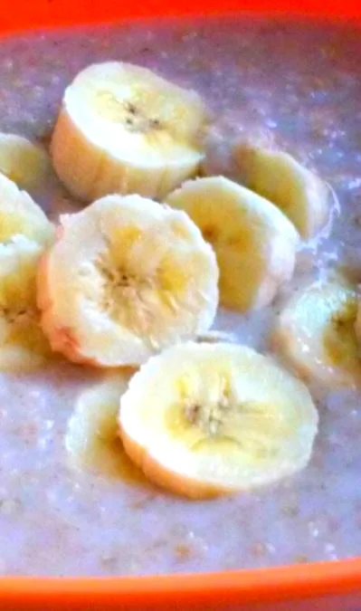 How to Make Oatmeal with Coconut Milk for Breakfast