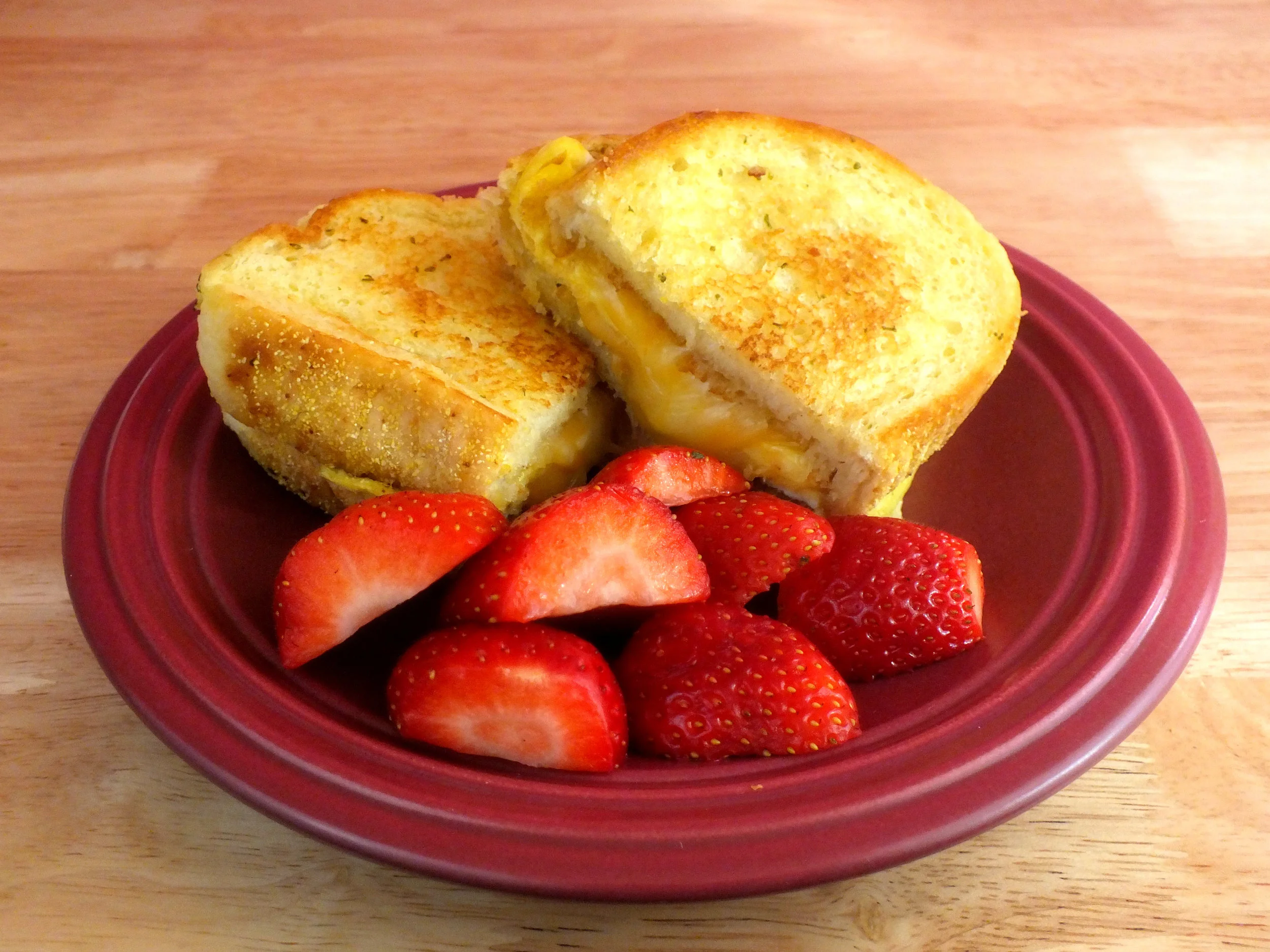 How To Make A Cheesy Garlic Bread Breakfast Sandwich Closkitchen