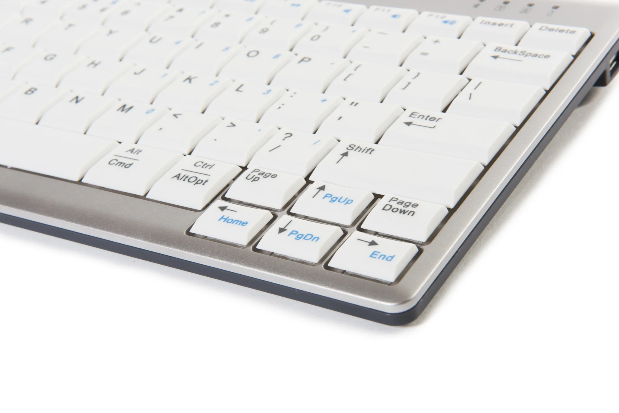ultraboard-950-wired-compact-keyboard-1539589284.jpg