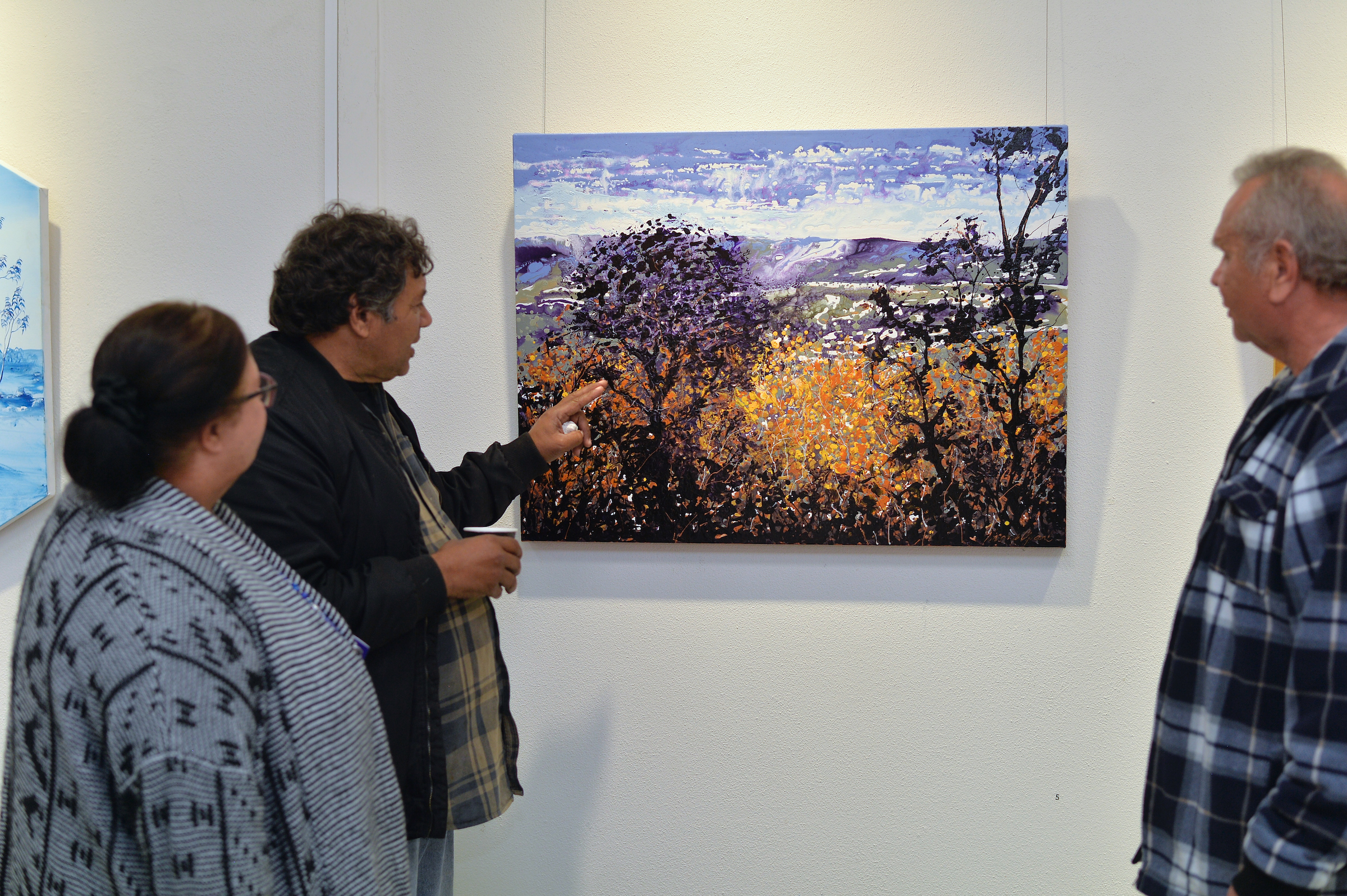 Trevor Walley and guests discuss Naomi Grant’s Tenterfield Treetops