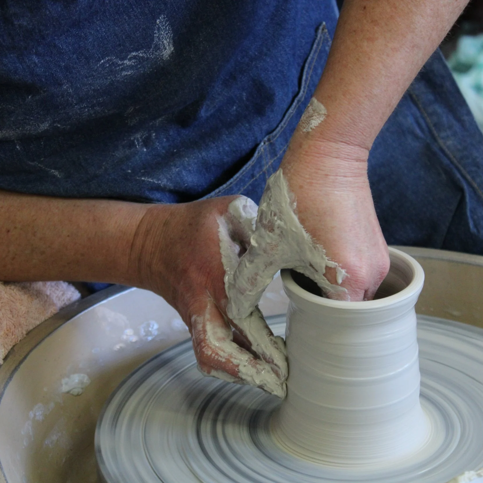 SATURDAY WHEEL THROWING | ROBYN SINCLAIR