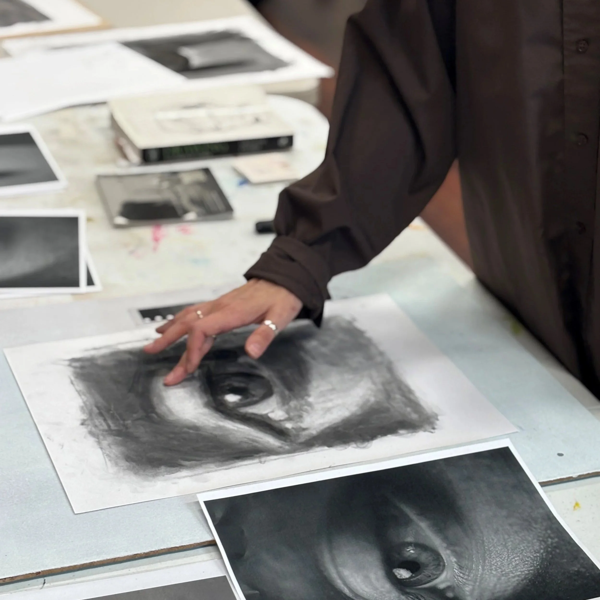 Charcoal Portraits for Teens | Rachelle Dusting