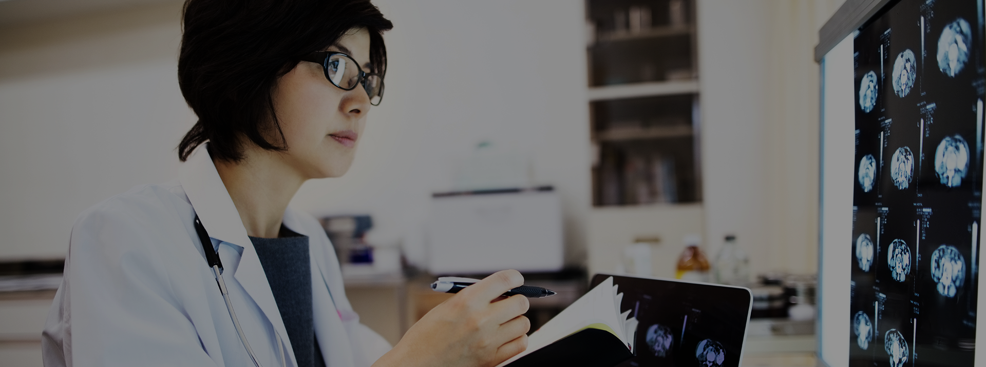 women in alzheimer's fund.png