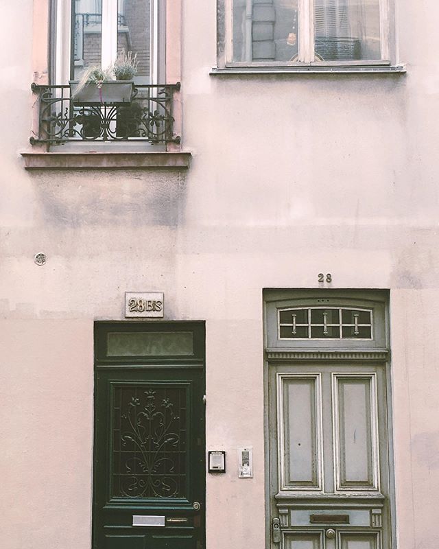 Paris l’été 🎈🌝 #paris14 #paris #été #summer #lesportesdeparis