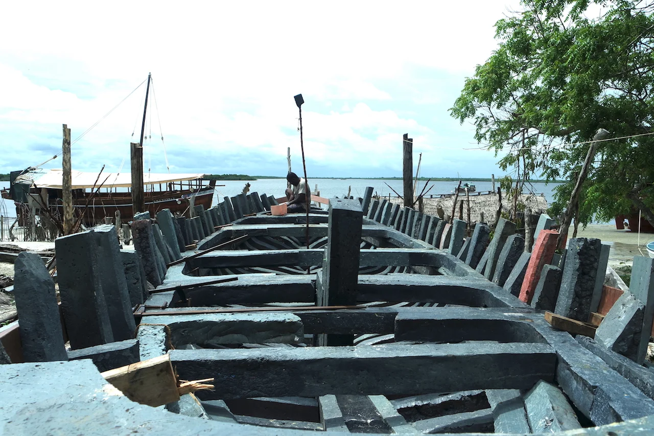 The entire dhow was built using recycled plastic melted and moulded into the different parts