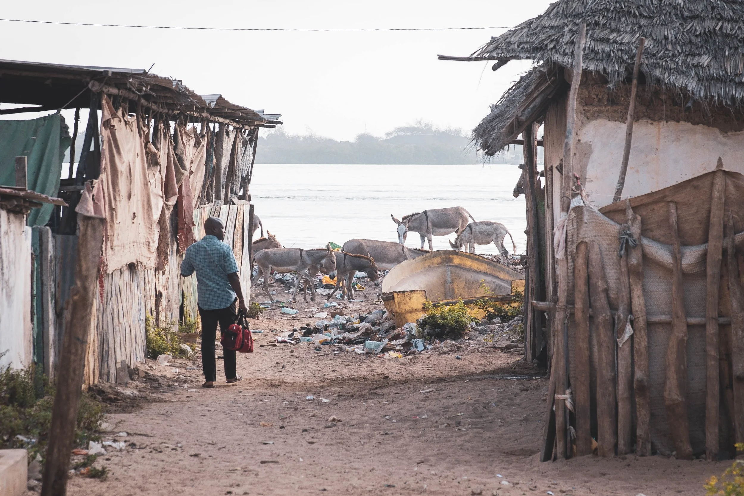 Establishing a sustainable foundation to  mitigate plastic pollution across the Lamu Archipelago 