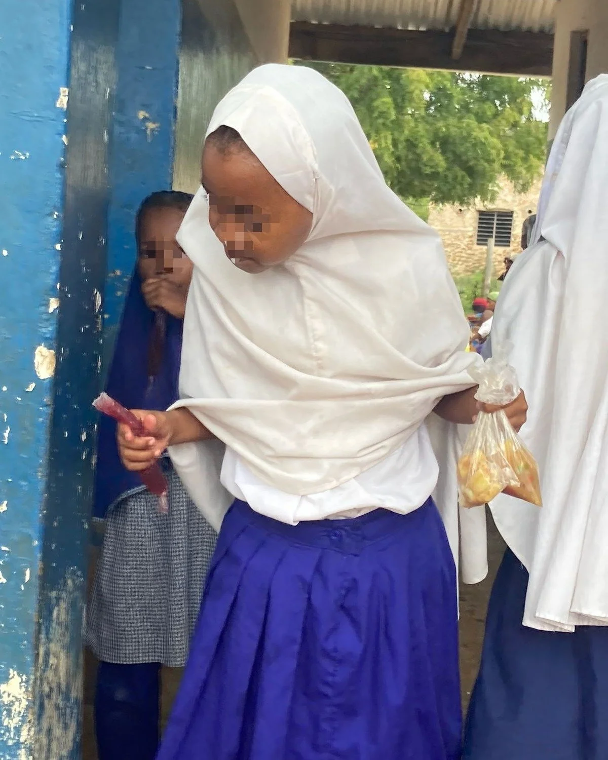 A favourite snack in Lamu is *viazi na pilipili* &mdash; fried potatoes with chilli. Kids often grab a serving on their way to school, usually served in thin plastic bags (yes, the type that&rsquo;s banned in Kenya&hellip;).

It creates two problems: