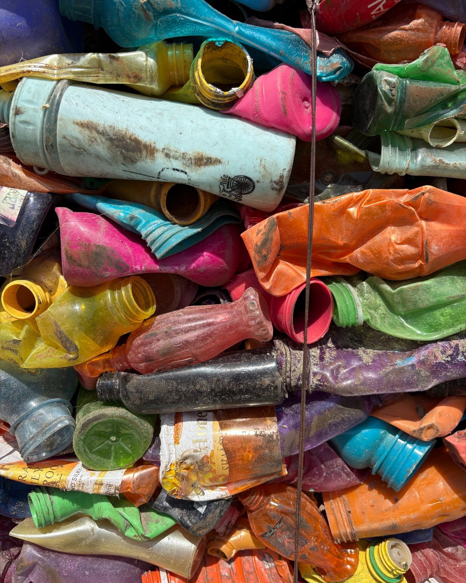 As this year comes to a close, it&rsquo;s important to be honest about where responsibility truly lies.

Consumers are often left with very little choice but to accept single-use plastic. The real power and responsibility sits with producers, designe